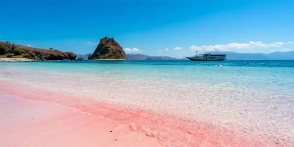 Liburan Akhir Tahun Enaknya Kemana? Ini 7 Destinasi Favorit
